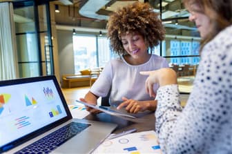 Data Visualization & Data Storytelling