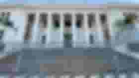 É uma imagem do post com o título Câmara de Bauru SP prorroga inscrições de concurso com 7 vagas