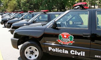 É uma imagem do post com o título Concurso PC SP: confira os salários e benefícios do novo edital