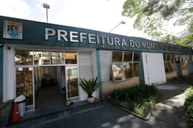 É uma imagem do post com o título Prefeitura de Diadema SP retifica concurso com 157 vagas