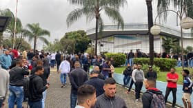 É uma imagem do post com o título Concurso PMERJ tem suspeita de fraude e relatos de uso de celular