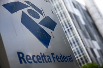 É uma imagem do post com o título Dweck comenta sobre excedentes no concurso Receita Federal