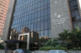 É uma imagem do post com o título Concurso TRT SP terá edital até junho de 2025, diz tribunal