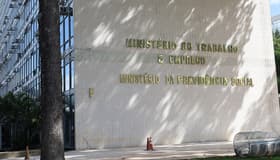 É uma imagem do post com o título Concurso Ministério do Trabalho é solicitado com 2.382 vagas