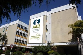 É uma imagem do post com o título Concurso Aneel: agência envia pedido de novo edital com 166 vagas