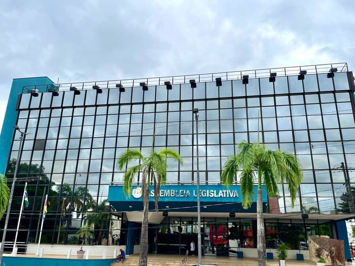 Fachada da Assembleia Legislativa do Acre