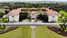 É uma imagem do post com o título Concurso UFRRJ com 31 vagas para professores é suspenso