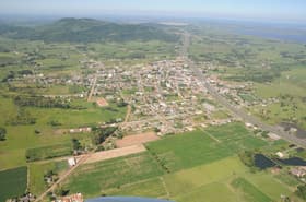 É uma imagem do post com o título Santa Rosa do Sul SC tem seleção com 11 vagas e cadastro reserva