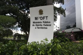 É uma imagem do post com o título Concurso MPDFT: sai edital para promotor com iniciais de R$37 mil