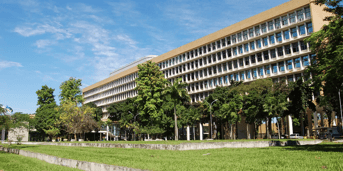 É uma imagem do post com o título Concurso UFRJ tem banca contratada e novo edital iminente