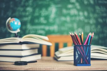 É uma imagem do post com o título Nova Lima MG retifica concurso para 203 vagas na Educação