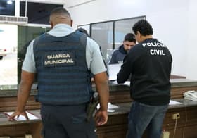 É uma imagem do post com o título Guarda de Foz do Iguaçu PR: banca é contratada para novo concurso