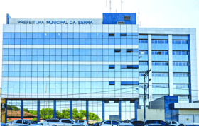 É uma imagem do post com o título Concurso Serra ES terá cerca de 1.500 vagas; banca definida!