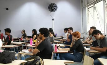 É uma imagem do post com o título Concursos PF e Penal SP se destacam nesta sexta-feira, 18
