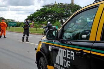 É uma imagem do post com o título Concurso DER DF: TCDF cobra informações do novo edital