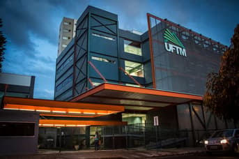 É uma imagem do post com o título UFTM - MG anuncia Concurso Público
