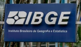 É uma imagem do post com o título Concurso IBGE: órgão revela se enviou pedido para novo edital
