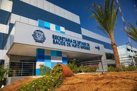 É uma imagem do post com o título Concurso SES MT: edital é publicado com mais de 400 vagas no CR