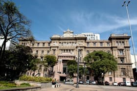 É uma imagem do post com o título Concurso TJ SP: veja nota de corte da 1ª região no último edital