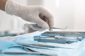 É uma imagem do post com o título Unesp abre concurso para professor de Materiais Odontológicos
