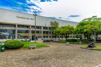 É uma imagem do post com o título Caxias do Sul RS abre processo seletivo com 178 vagas de estágio