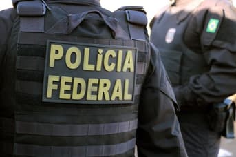 É uma imagem do post com o título Máfia dos Concursos: MPF denuncia 10 pessoas por fraude na PF