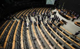É uma imagem do post com o título Concurso Câmara dos Deputados tem vagas reservadas no PLOA 2026