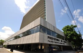 É uma imagem do post com o título Concurso Recife PE tem banca definida para editais com 306 vagas