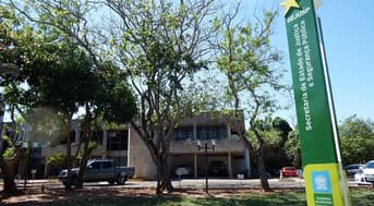 É uma imagem do post com o título Concurso Sejusp MS é autorizado com 70 vagas de agente e analista
