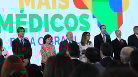 É uma imagem do post com o título Lula sanciona lei que cria 15 mil vagas para Mais Médicos em 2023