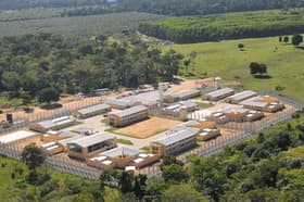 É uma imagem do post com o título Concurso Iases tem banca contratada para edital com 981 vagas