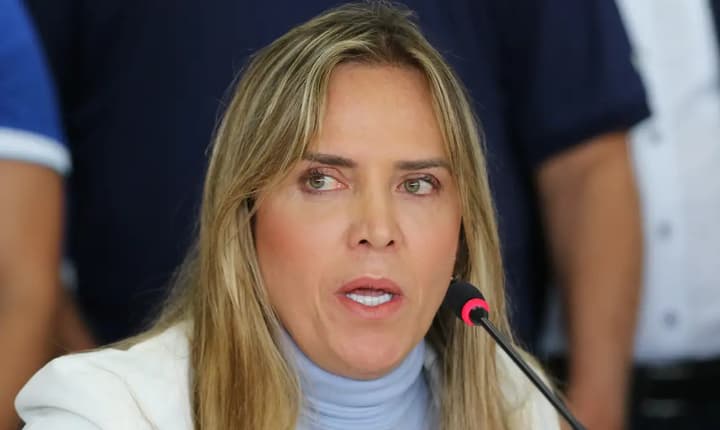 Governadora e candidata à reeleição, Celina Leão