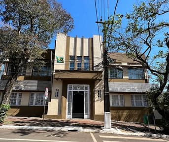 É uma imagem do post com o título Concurso Foz do Iguaçu PR: candidatos realizam provas domingo, 29