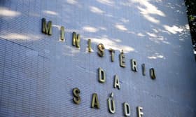 É uma imagem do post com o título Com 220 vagas, concurso Ministério da Saúde não supre o déficit