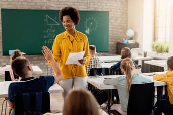 É uma imagem do post com o título Concursos para área de Educação tem mais de 35 mil vagas no Sudeste