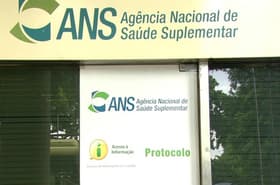 É uma imagem do post com o título ANS tem concurso autorizado com 35 vagas de nível superior