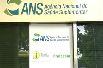 É uma imagem do post com o título ANS tem concurso autorizado com 35 vagas de nível superior