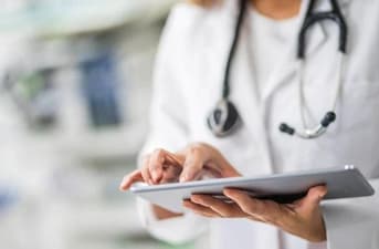 É uma imagem do post com o título Hospital de Goiás abre processo seletivo para médico