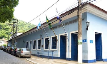 É uma imagem do post com o título Sai edital do concurso Mangaratiba RJ com 585 vagas