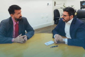 É uma imagem do post com o título Concurso Degase: diretor e subsecretário debatem novo edital