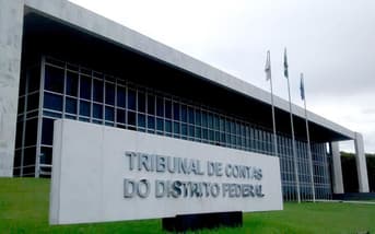 É uma imagem do post com o título Concurso TC DF: estudo é aprovado para novo edital de analista