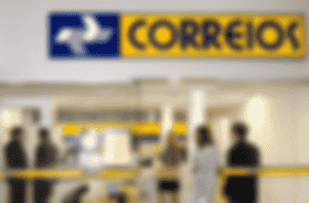 É uma imagem do post com o título Concurso Correios: convocações atrasam em meio à crise financeira