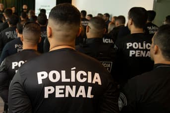 É uma imagem do post com o título Concurso Polícia Penal CE: secretário confirma novo edital