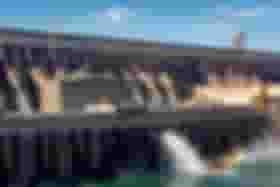 É uma imagem do post com o título Sai edital do concurso Itaipu Binacional para 31 vagas imediatas!