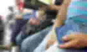É uma imagem do post com o título Desemprego caiu em maio: veja dicas para sair desse grupo