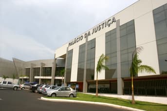 É uma imagem do post com o título Presidente anuncia novo edital de concurso TJ MT ainda em 2024