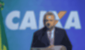 É uma imagem do post com o título Concurso Caixa: presidente prevê 2 mil nomeações ainda este ano