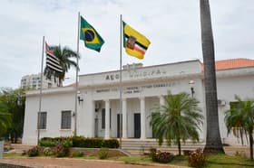 É uma imagem do post com o título Prefeitura de Birigui SP lança edital com 13 vagas