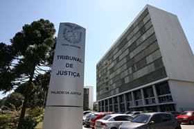 É uma imagem do post com o título TJ - PR promove novo Processo Seletivo de estágio em Marmeleiro