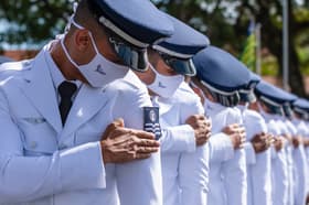 É uma imagem do post com o título Aeronáutica: sai edital da EEAR com 225 vagas para sargentos